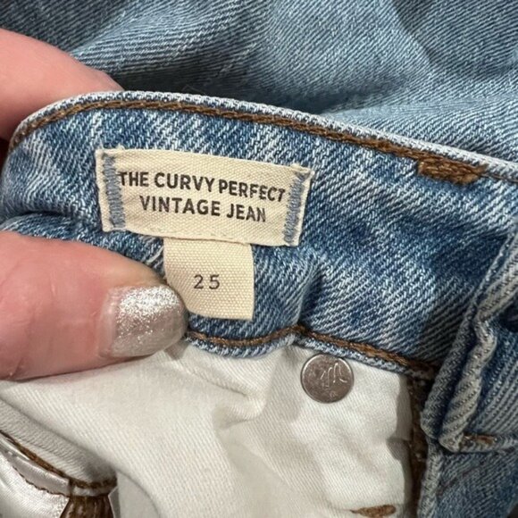 Madewell Curvy Perfect Vintage Jean - Picture 8 of 9
